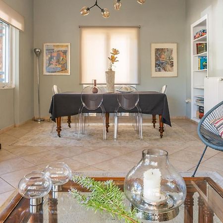 Bright 2Bd Apt, Garden View & Parking - Glyfada Athen Exterior foto