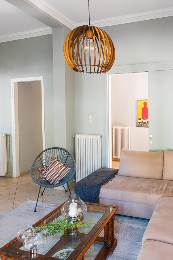 Bright 2Bd Apt, Garden View & Parking - Glyfada Athen Exterior foto