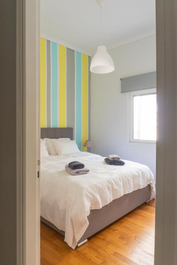 Bright 2Bd Apt, Garden View & Parking - Glyfada Athen Exterior foto